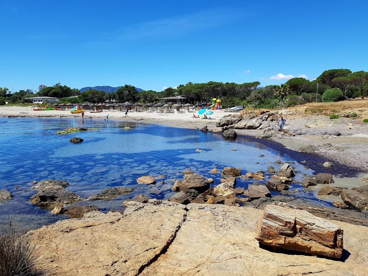 Villetta Porto Corallo 빌라푸주 외부 사진